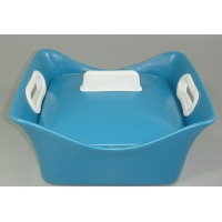 10.5’’ SQUARE PORCELAIN CASSEROLE WITH LID WHITE SILICONE HANDLES ON BLUE